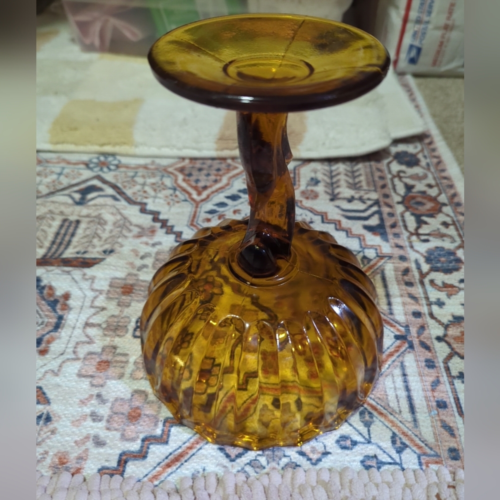 Amber Tulip Scalloped 7.5" Vintage Pedestal Compote Fruit/ Candy Dish MCM Dark - Picture 7 of 7